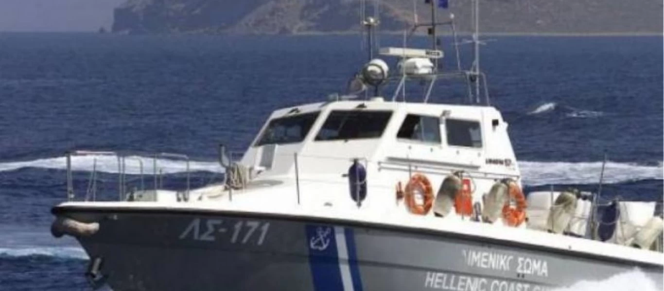 Επιχείρηση του Λιμενικού στη Σάμο για λέμβο με 80 πρόσφυγες